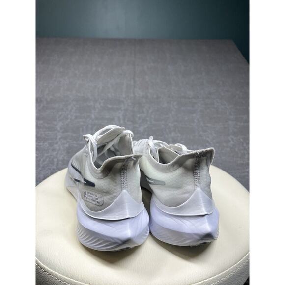 Nike Womens Zoom Gravity BQ3203-001 Ivory Running Shoes Sneakers Size 9 - Picture 4 of 9